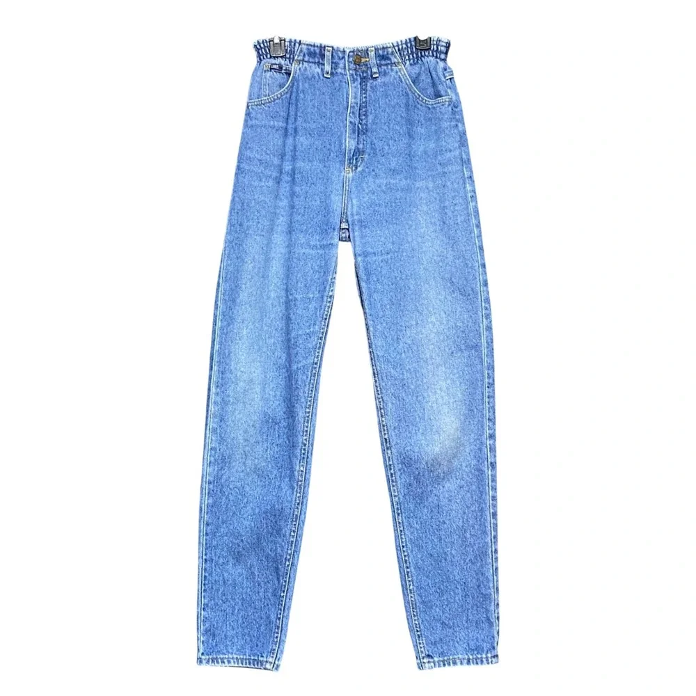 Vintage Lee High Waisted Tapered Mom Jeans Medium Wash Blue USA Made Size 10L
